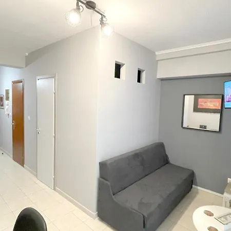 Thea Apartment